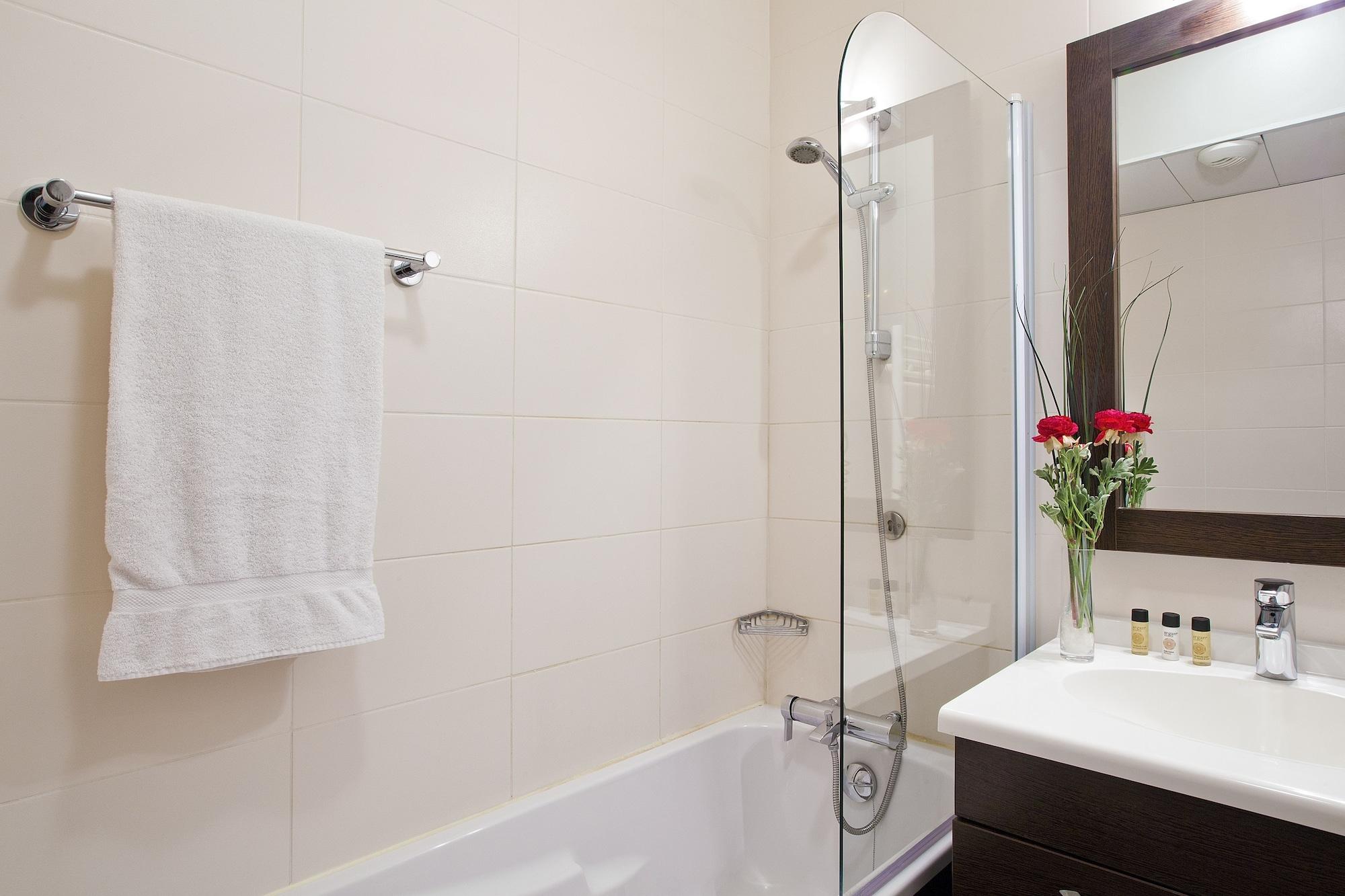 Residhome Caserne De Bonne 4*